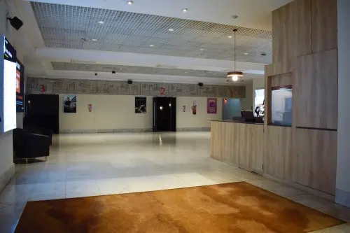 Hall 
