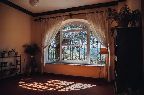 Sala derecha.jpg