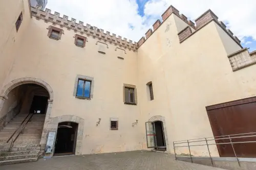Patio de armas - vista 2