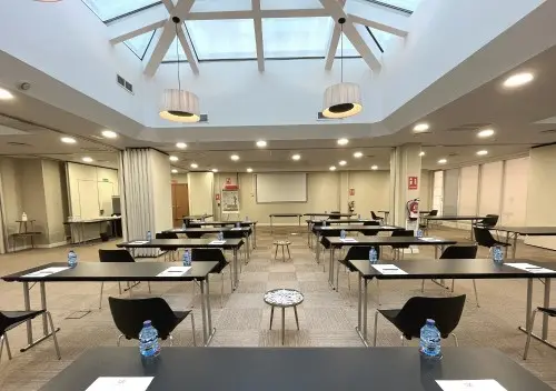 RHVENTAS_escuela_.jpg