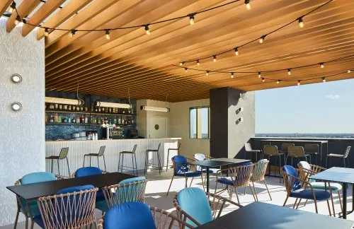 rooftop bar 