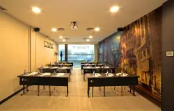 Sala Gran Va - escuela 