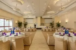 Poniente Cabaret.jpg