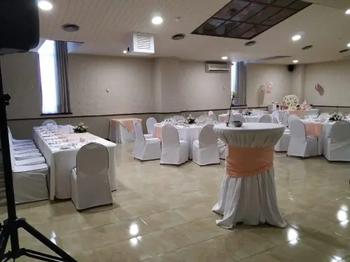 Montaje banquete